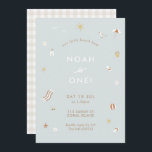 Invitation Blue Kids Beach Pool Thème Anniversaire<br><div class="desc">Si votre petit plonge dans le sable et la mer,  une beach party est la seule solution ! Nice "n" neutre,  personnalisable et complet avec support en vichy,  trop mignon ! Magasinez notre collection Beach Club dès aujourd'hui ☀️ ⛱️</div>