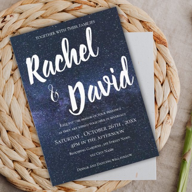 Invitation Blue Night Sky Under the Stars Typographie Mariage (Blue Night Sky Under the Stars Typography Wedding Invitation)