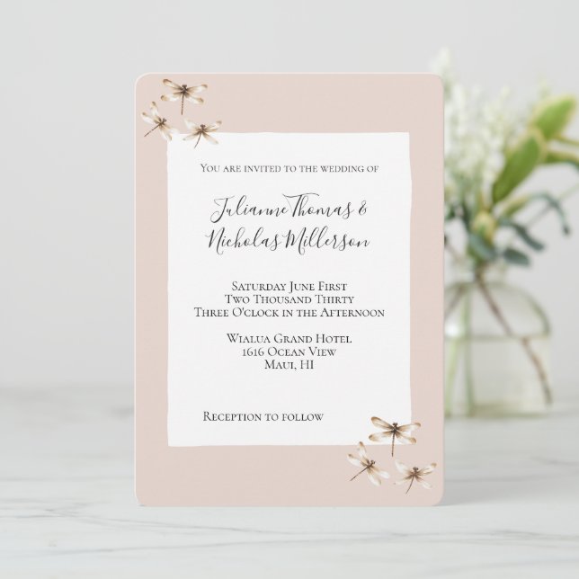 Invitation Blush Mocha Cream Dragonflies Mariage (Debout devant)