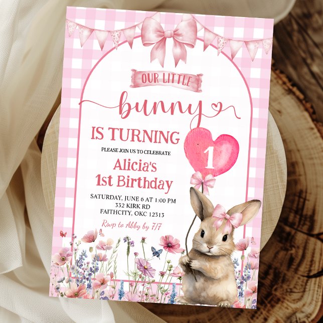 Invitation Blush Pink Coquette Little Bunny Floral Birthday (Créateur téléchargé)