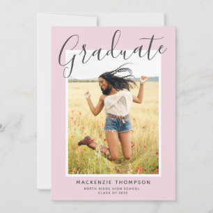 Invitation Blush Pink Moderne Calligraphie Partie de graduati