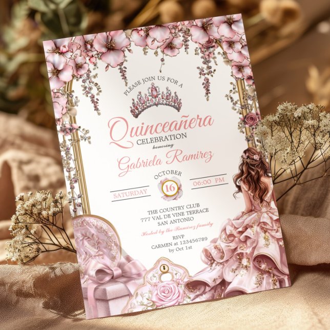 Invitation Blush Pink Silver Tiara Floral  Quinceañera (Créateur téléchargé)
