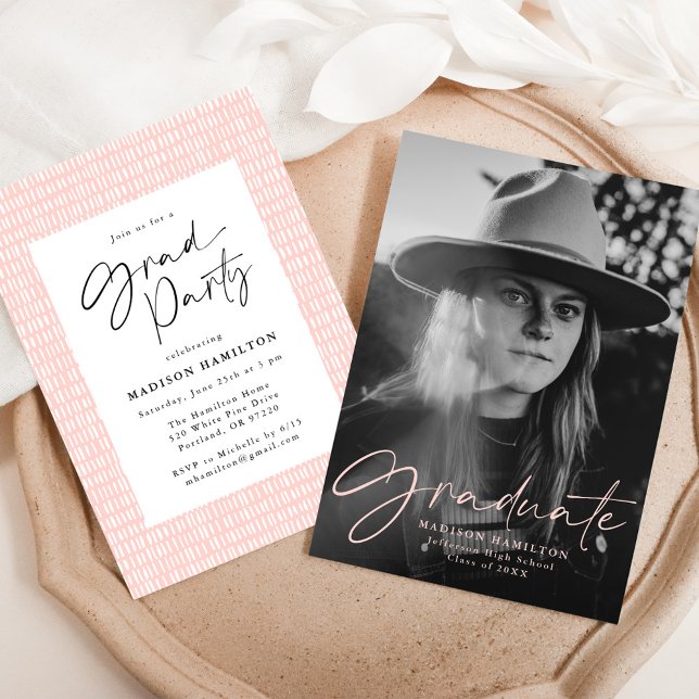 Invitation Blush Stylish Script Photo Graduation Party (Créateur téléchargé)