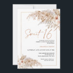 Invitation Boho Beige Floral Pampas Grass 16e anniversaire<br><div class="desc">Boho Beige Floral Pampas Grass Sweet 16e Anniversaire Invitation Bohème inspiré douce invitation de 16 ans avec deux arrangements floraux de couleur terre avec roses et pampas herbe et une image de calligraphie moderne comme une tête dans une texture d'or rose faux. Idéal pour ceux qui recherchent une invitation d'anniversaire...</div>
