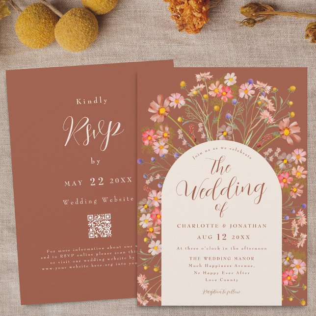 Invitation Boho Fall Floral Arch Mariage en terre cuite (Boho fall rustic wildflowers floral arch terracotta burnt orange beige wedding qr code invitation )