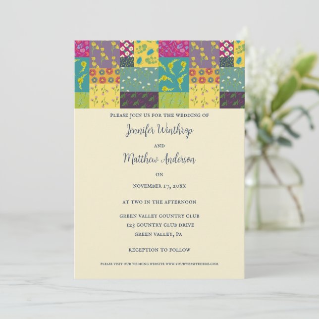 Invitation Boho Maximalist Mariage Quilt Patchwork (Debout devant)