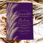 Invitation Boho pampas herbe or parties scintillant violet ma<br><div class="desc">Boho été pampas herbe or parties scintillant violet mariage avec élégante typographie et minimaliste arrière - plan.</div>