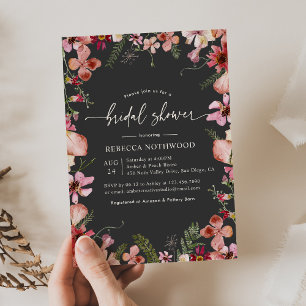 Invitation Boho Peach Florals Fête des mariées au charbon de 