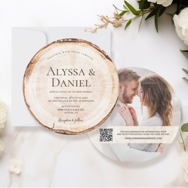 Invitation Bois coupe QR Code Photo personnalisée Mariage rus (Rustic wood cut slice photo and wedding website round wedding invitation)