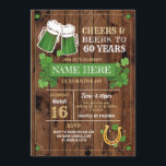 Invitation Boissons Cheers Anniversaire Fête de la Saint-Patr<br><div class="desc">Invitation d'anniversaire pour la Saint-Patrick ! conception d'invitation à une fête. Parfait pour un anniversaire à tout âge. CHANGEZ SIMPLEMENT LE TEXTE POUR L'ADAPTER À VOTRE FÊTE. Impression au dos incluse</div>