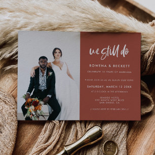 Invitation Brick brûlé moderne Nous faisons encore Vow photo 