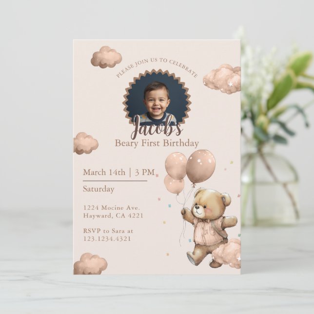 Invitation Brown Beary First Birthday Boy Photo (Debout devant)