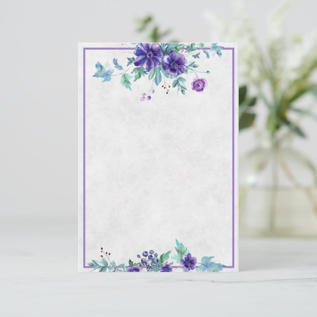 Invitation Budget vierge mariage floral d'aquarelle violette  (Debout devant)