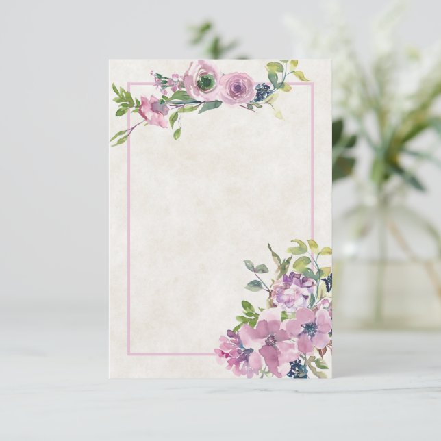 Invitation Budget vierge mariage floral d'aquarelle violette  (Debout devant)
