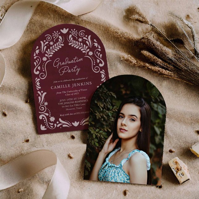Invitation Burgundy Fiesta Graduation Party Arch Photo (Créateur téléchargé)