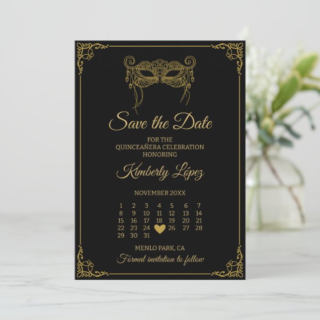 Invitation Calendrier de masquerade Enregistrer la date Quinc (Debout devant)