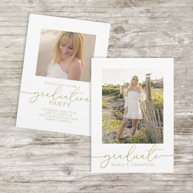 Invitation Calligraphie dorée Photo de remise de diplômes Cla (Classic gold script graduation photo card featuring a customizable senior portrait elegant script.)