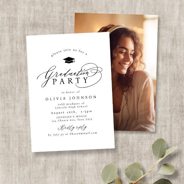 Invitation Calligraphie photo de remise de diplôme simple mod (Simple Modern Calligraphy Photo Graduation Invitation)
