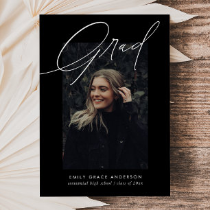 Invitation Calligraphie simple et tendance Trois diplômes pho