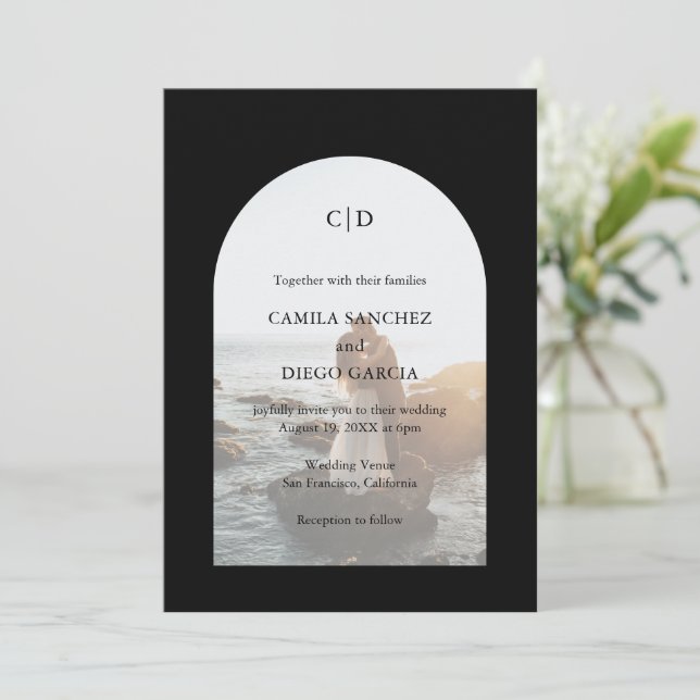 Invitation Camila Black Arch Mariage moderne (Debout devant)