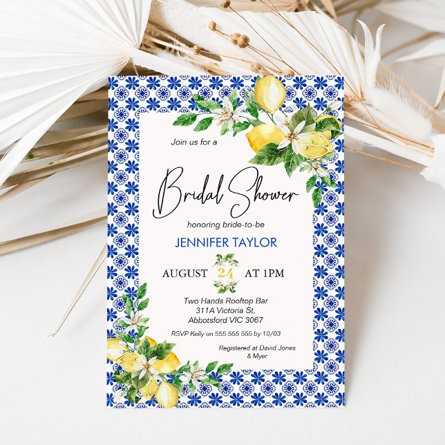 Invitation Carrelage bleu méditerranéen Fête des mariées citr (Lemon and Mediterranean tile themed bridal shower invitation featuring blue and white tile, lemons.)
