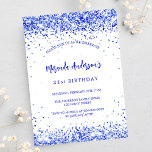 Invitation Carte Postale Anniversaire bleu royal blanc élégant<br><div class="desc">Pour une élégante fête d'anniversaire de 18e (ou tout âge). Un arrière - plan blanc chic. Décoré avec des faux étincelles bleues royales,  confetti. Personnalisez et ajoutez un nom et des détails du parti. Le nom est écrit avec un script de style manuscrit</div>