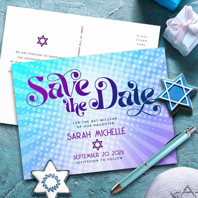 Invitation Carte Postale Bat mitzvah Enregistrer la date Retro Blue Purple  (Créateur téléchargé)