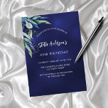 Invitation Carte Postale Bleu marine vert élégant anniversaire<br><div class="desc">Arrière - plan bleu marine,  décoré de verdure. La couleur bleue est inégale. Personnalisez et ajoutez votre nom et les détails de votre fête.</div>
