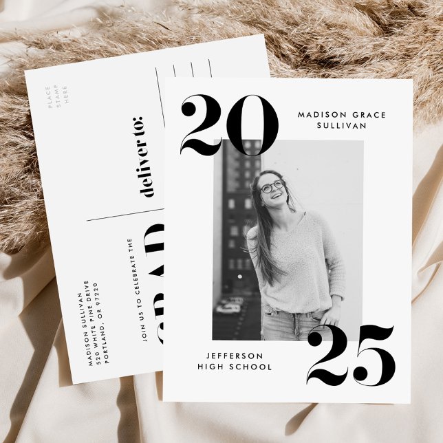 Invitation Carte Postale Bold 2023 Black Lettering Photo Graduation Party (Créateur téléchargé)