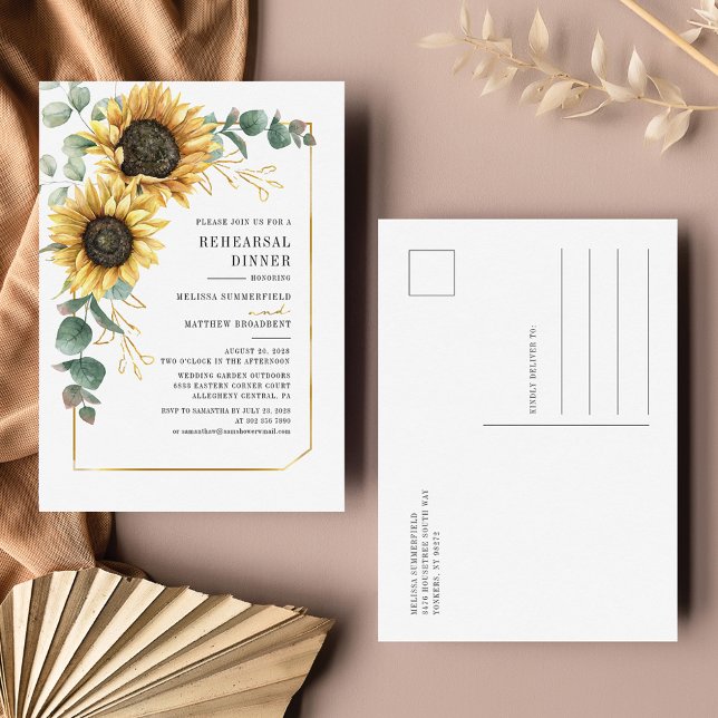 Invitation Carte Postale Dîner de répétition de tournesol Eucalyptus Greene (Sunflower Floral Wedding Rehearsal Dinner Invitation Postcard)