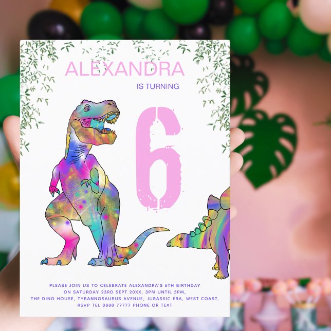 Invitation Carte Postale Dinosaur Girls budget de fête d'anniversaire (Colorful Dinosaur girls birthday party invitation postcard with T-Rex stegosaurus and jungle foliage)