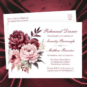 Invitation Carte Postale Élégant floral Peony Bourgogne Mariage répétition