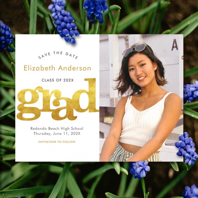Invitation Carte Postale Enregistrer la date de graduation photo or typogra (Créateur téléchargé)