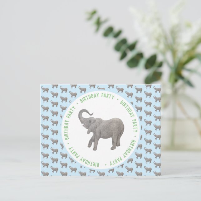 Invitation Carte Postale Fête d'anniversaire éléphant bébé bleu clair (Debout devant)