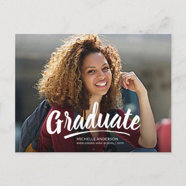 Invitation Carte Postale Graduation White Brush Script 2 côtés (Devant)