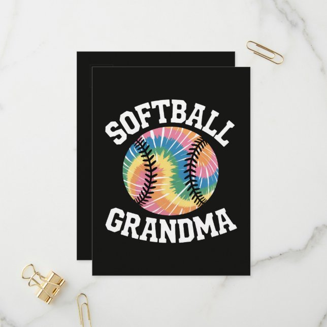 Invitation Carte Postale Grand-mère de softball (Devant/Arrière en situation)