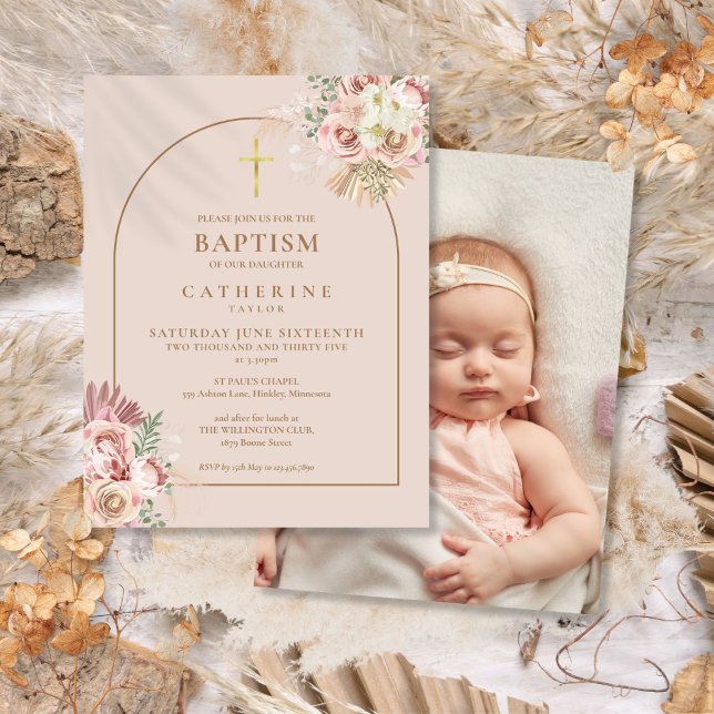 Invitation Carte Postale Herbe des Pampas Gold Arch Photo Baptême Christeni (Pampas Grass Gold Arch Photo Baptism Christening Invitation Postcard)