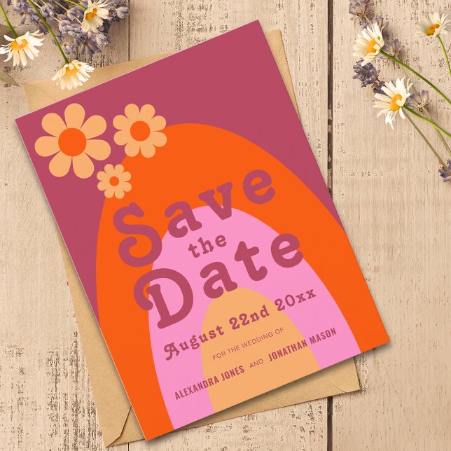 Invitation Carte Postale Retro moderne les années 70 Mariage (Retro daisy arch wedding save the date custom budget postcard )
