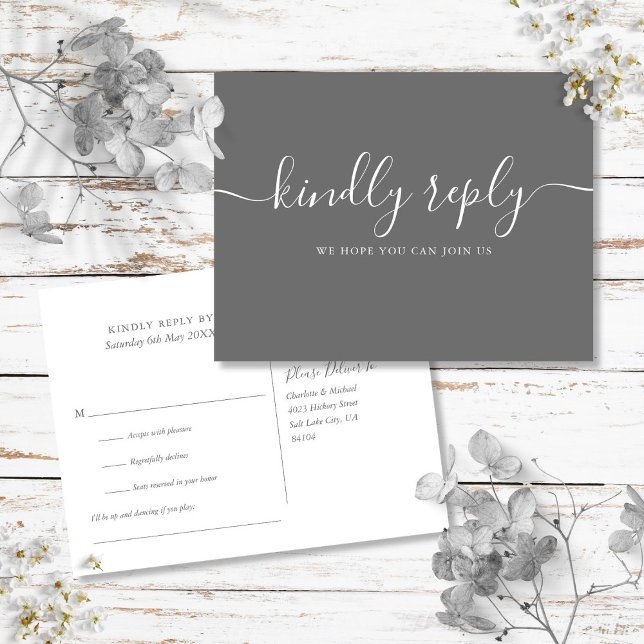 Invitation Carte Postale Simple Élégant Signature Script Réponse RSVP (Simple Gray Elegant Signature Script RSVP Invitation Postcard)