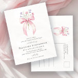 Invitation Carte Postale SURPRISE PARTY 70th Birthday Bow Fleur sauvage<br><div class="desc">Un arc de coquette rose féminin est décoré de petits fleurs sauvages roses et violets.</div>