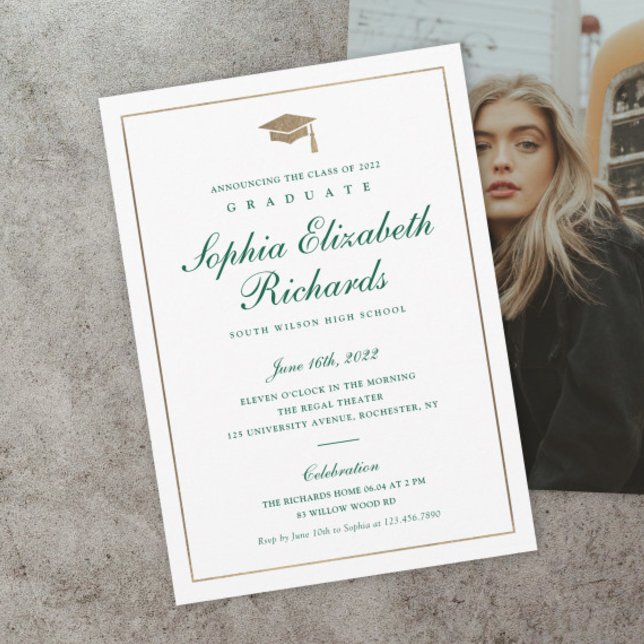Invitation Carton d'invitation à la remise des diplômes avec  (Classic green and gold script formal photo graduation invitations.)