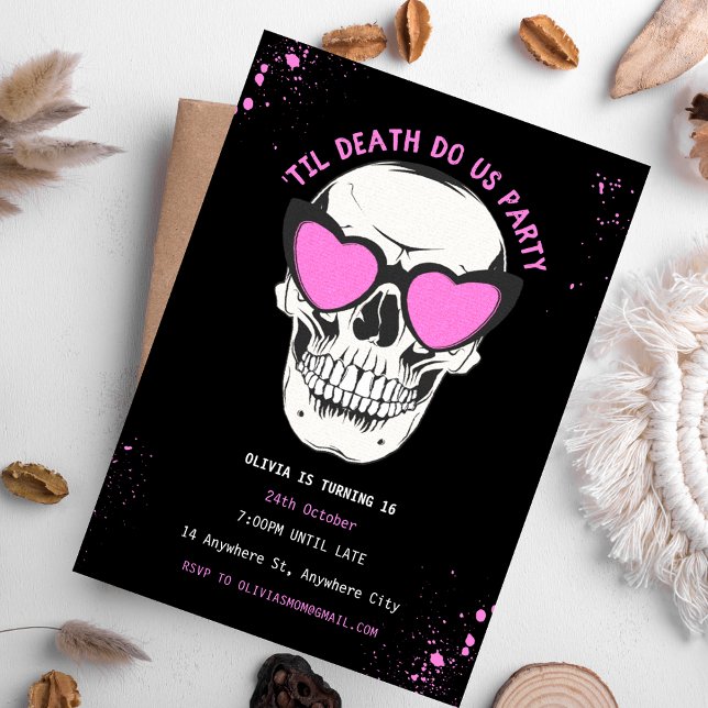 Invitation Carton d'invitation à une soirée crâne noir et ros (Black and Pink Skull Birthday Party Invitation)