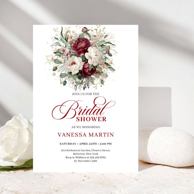 Invitation Carton d'invitation de fiançailles Fleurs de Bourg (Timeless Burgundy Flowers Bridal Shower Invitation)