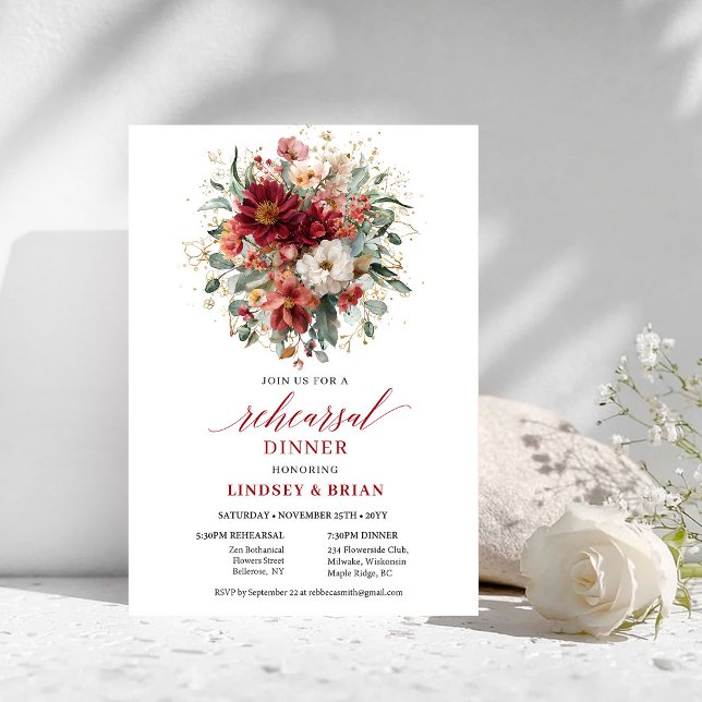 Invitation Cartons d'invitation de répétition de mariage flor (Harmonious Maroon Floral Rehearsal Dinner Invitation

)