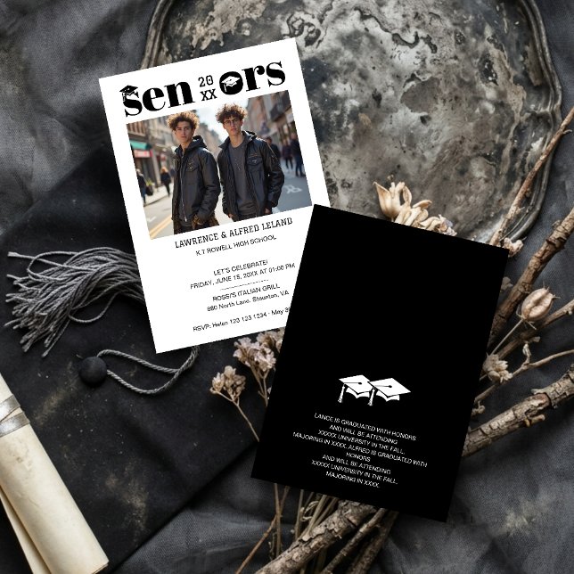 Invitation Casquettes Bold Moderm Twins Sibling Seniors Grads (Modern Bold Twins Sibling Senior Graduation Invitation Card.)