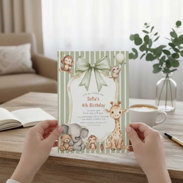 Invitation Célébration d'anniversaire avec des animaux de saf (Créateur téléchargé)