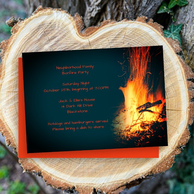 Invitation Célébration de fête nocturne de feu de joie en ple (Créateur téléchargé)