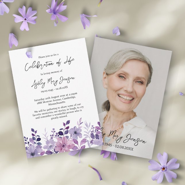 Invitation Célébration de la vie avec des fleurs violettes Ph (Créateur téléchargé)