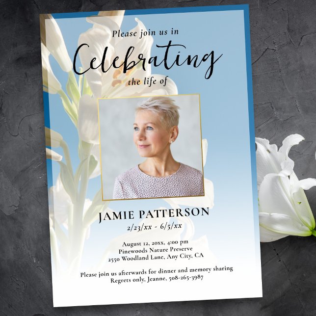 Invitation Célébration de la vie de Lily Flower Photo Funérai (Créateur téléchargé)
