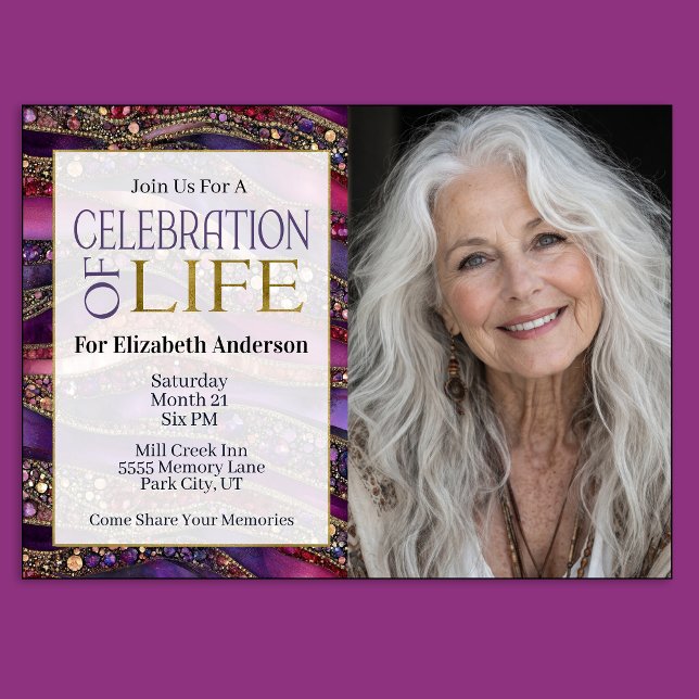 Invitation Célébration de la vie en strates d'or violet (Purple and Gold Jeweled Strata Patterned Celebration Of Life Invitation For Women)